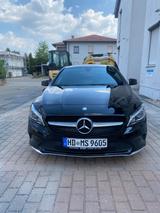 Mercedes-Benz CLA 200d Shooting Brake - Night Edition - Mercedes-Benz CLA 200 Shooting Brake mit Diesel-Antrieb: Kombi, Schaltgetriebe
