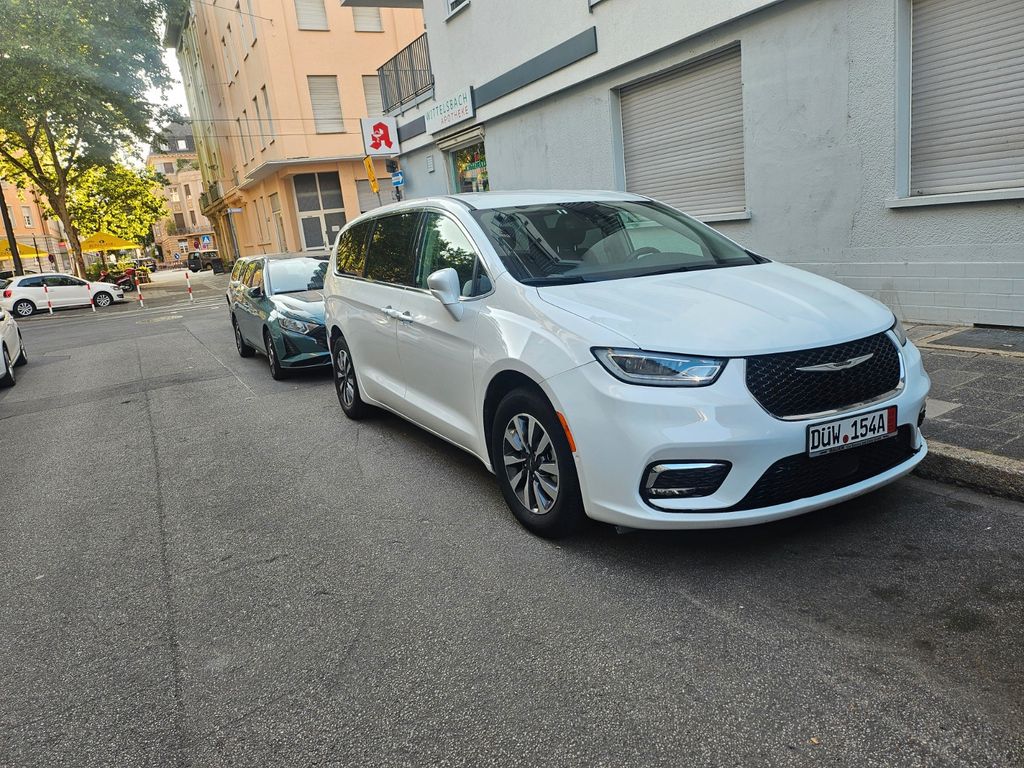 Chrysler Pacifica