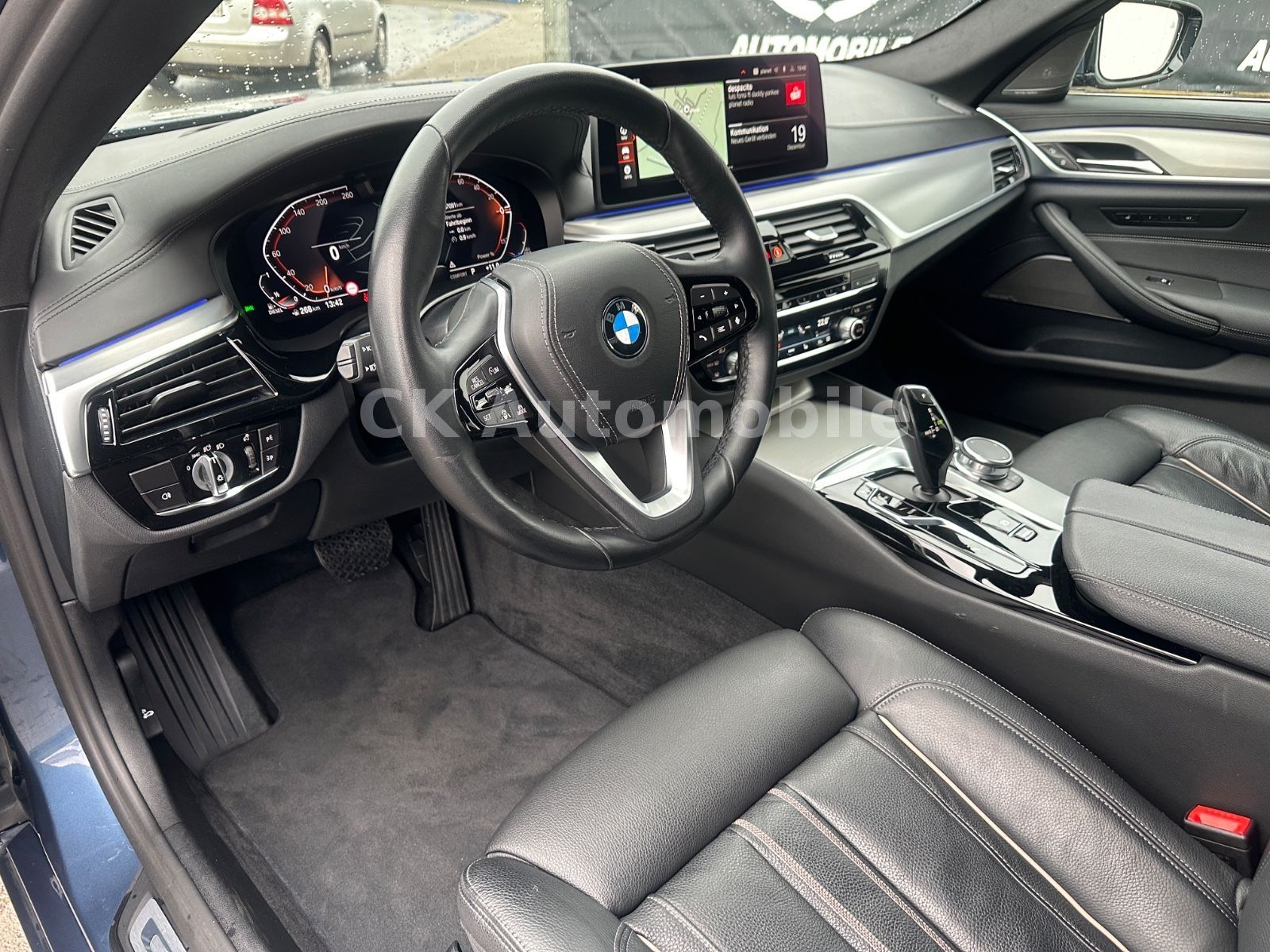 Fahrzeugabbildung BMW 530d Lim./Navi/Head-Up/Laser/Leder/Kamera