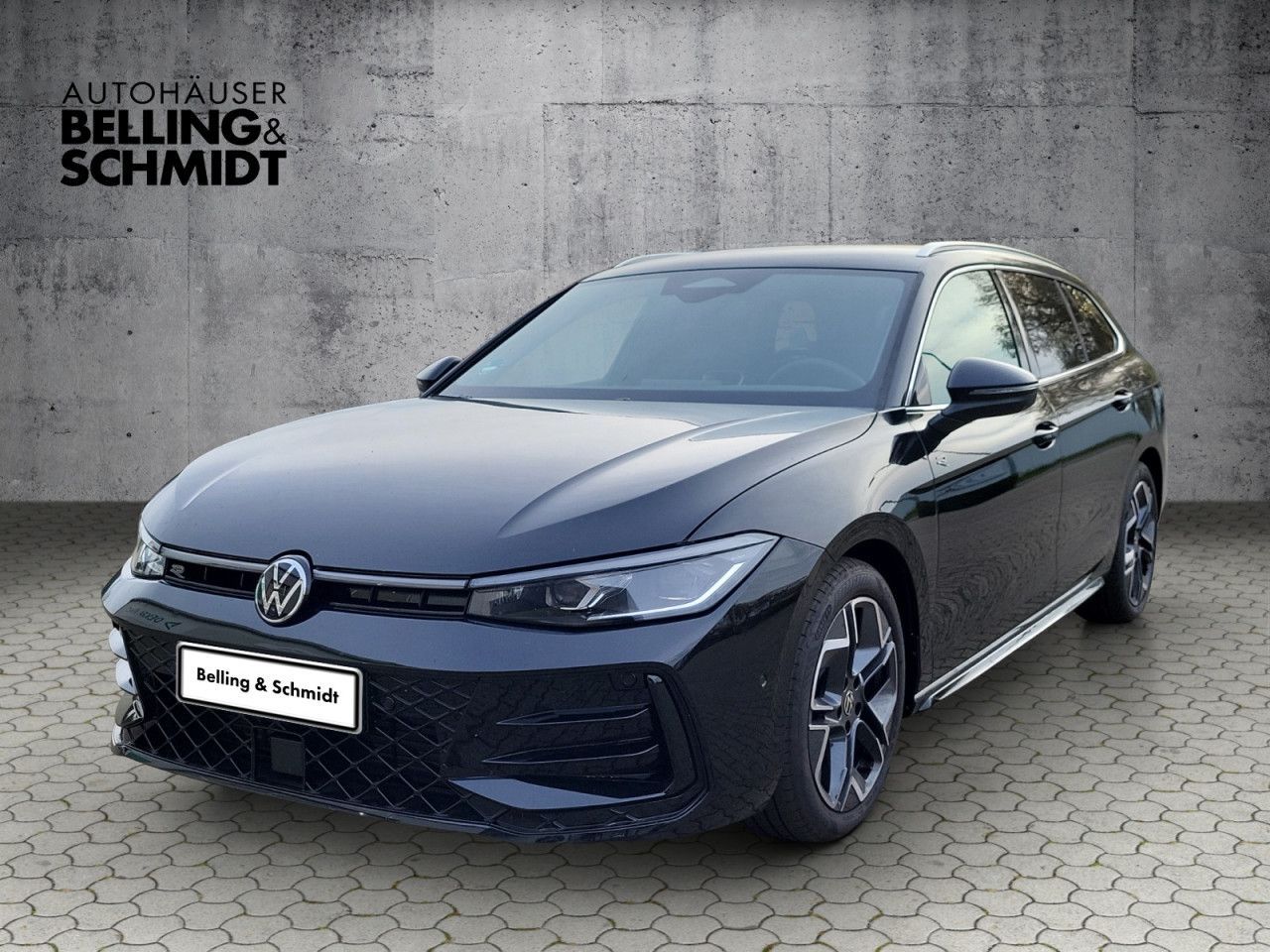Volkswagen Passat Variant R-Line 2.0 l TDI SCR 110 kW 150 foto 2