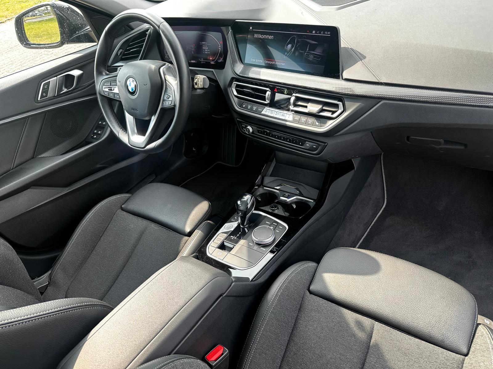 BMW 118 1 Limousine 118i LED Navi HeadUp Sport Line, миниатюра 13