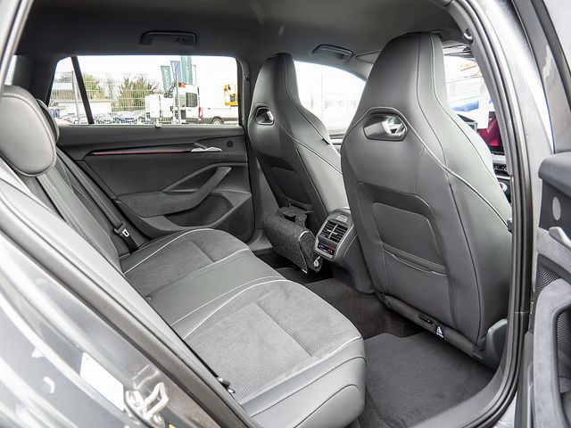 Foto Nummer 4: SKODA Superb