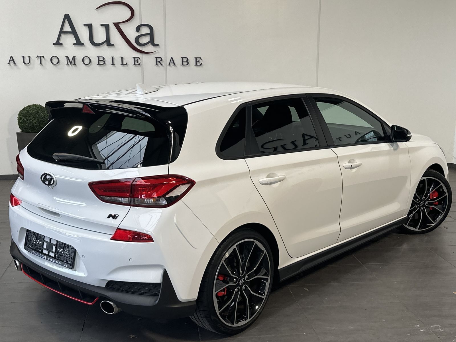 Fahrzeugabbildung Hyundai i30 N Performance NAV+LED+SHZ+KAMERA+TEMPO+2Hd