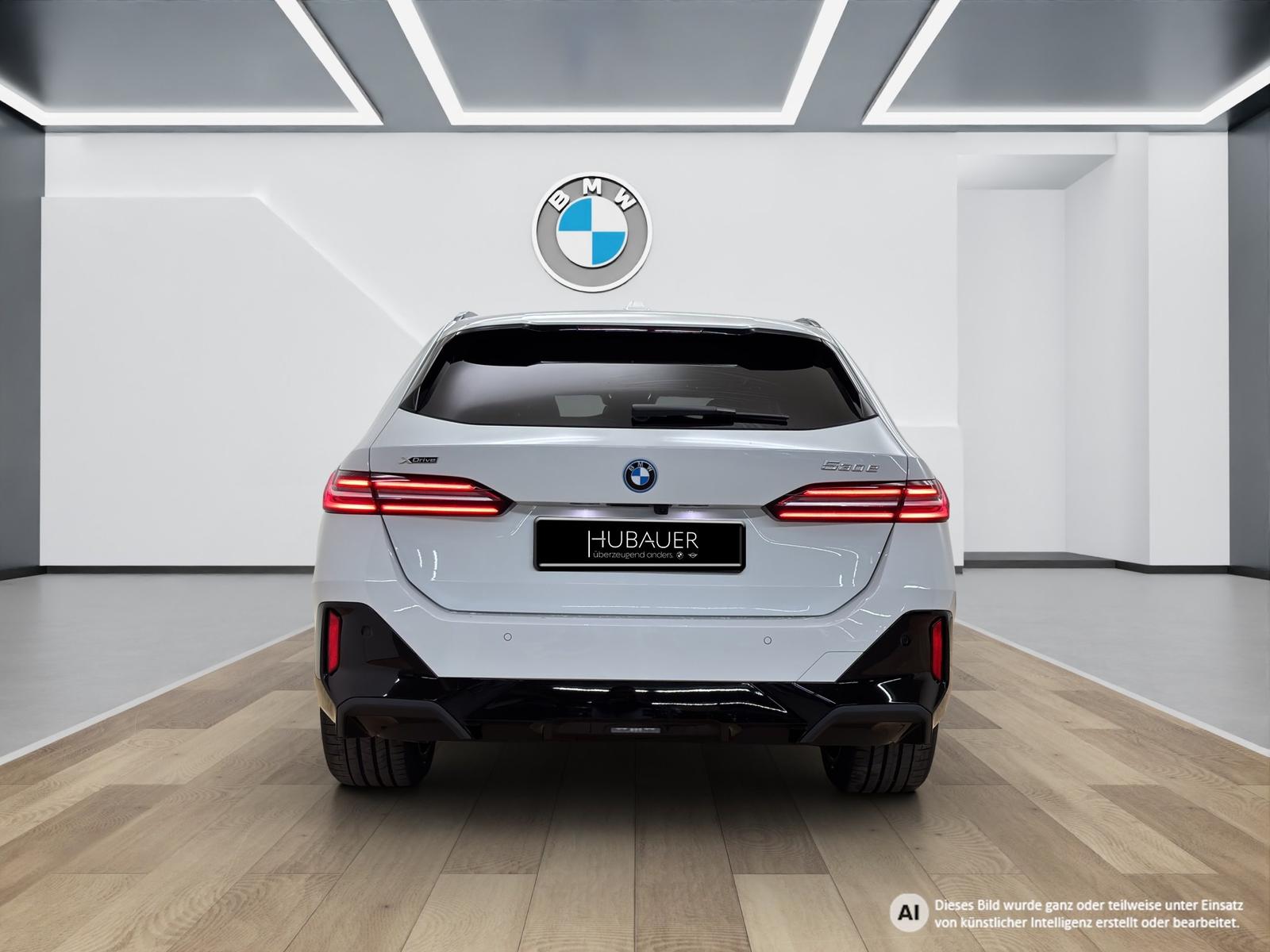BMW 530e xDrive Touring [M Sport, ACC, AHK, h&k]