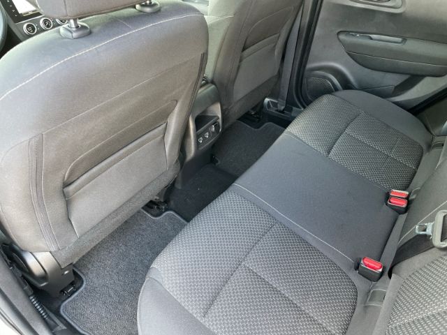 Fahrzeugabbildung Renault Kadjar 1.3 TCe 140 Zen, Navi, Tempomat, Sitzheiz