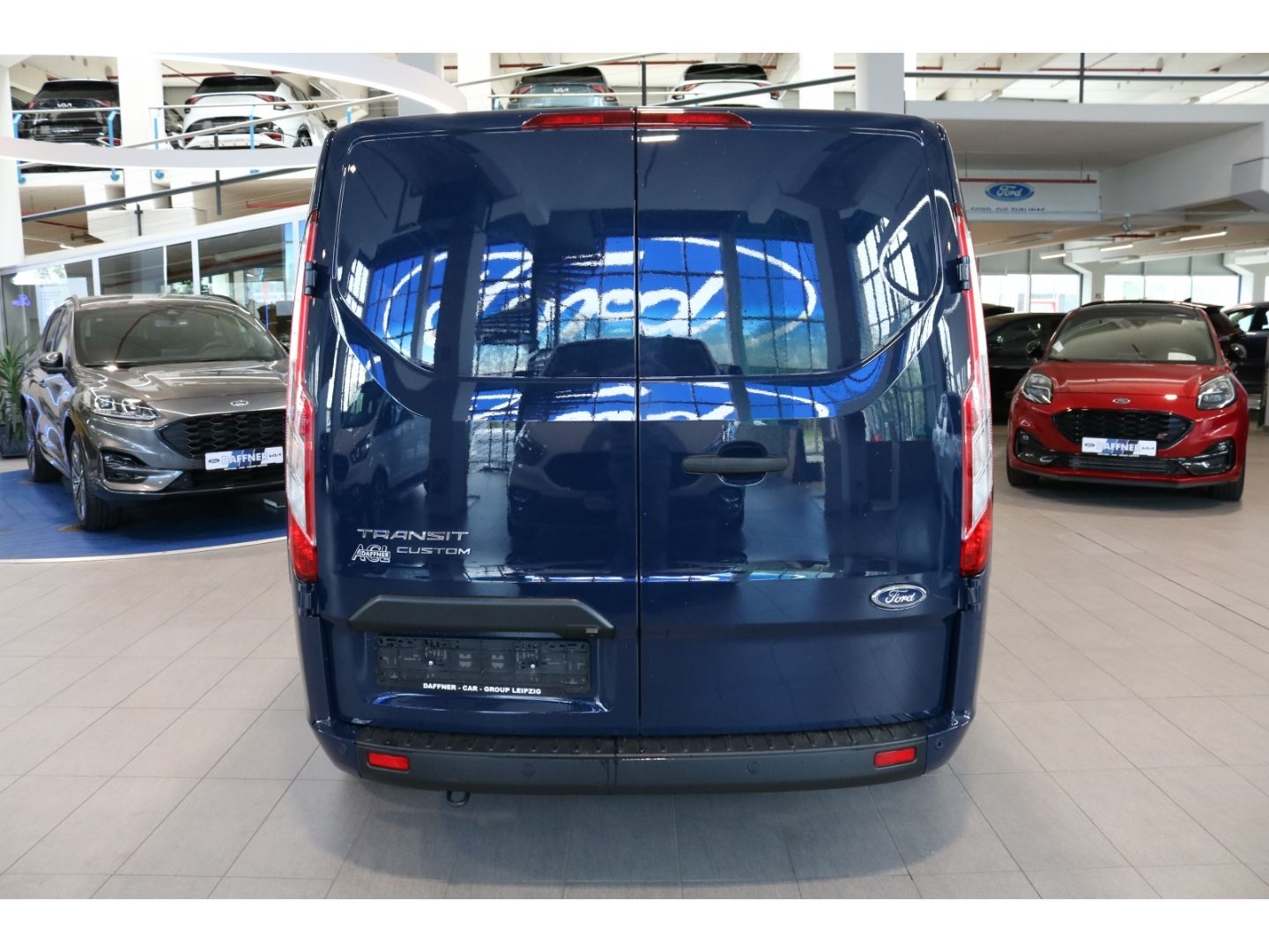 Fahrzeugabbildung Ford Transit Custom Kasten 300 L2 Trend 2.0 TDCi EU6d