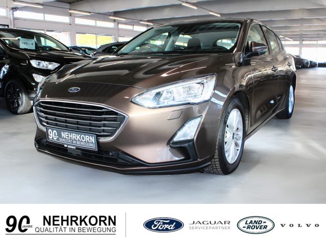 Ford Focus Titanium DAB CAM ParkAssistent SHZ FSH uvm