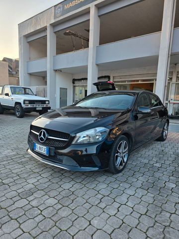 MERCEDES-BENZ Mercedes-benz A 180 d Executive