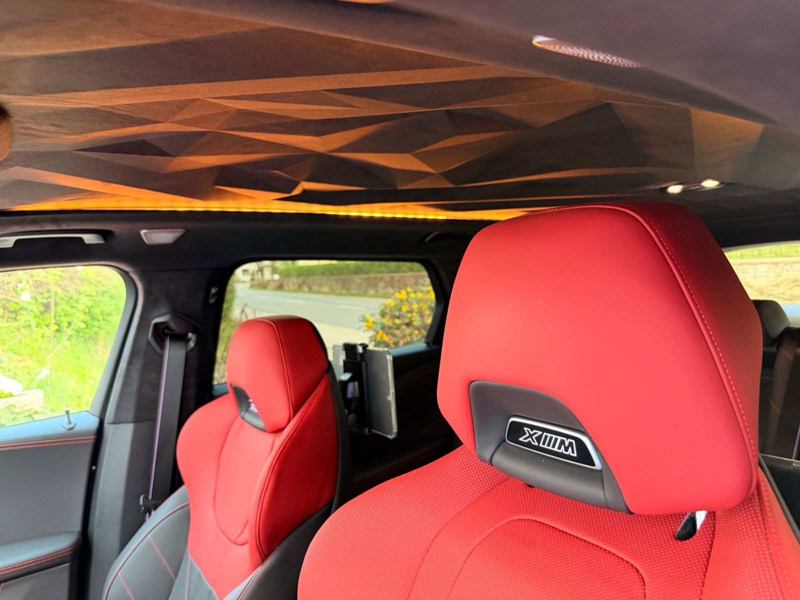 BMW XM Red Label Performance Individual Vollausstatt