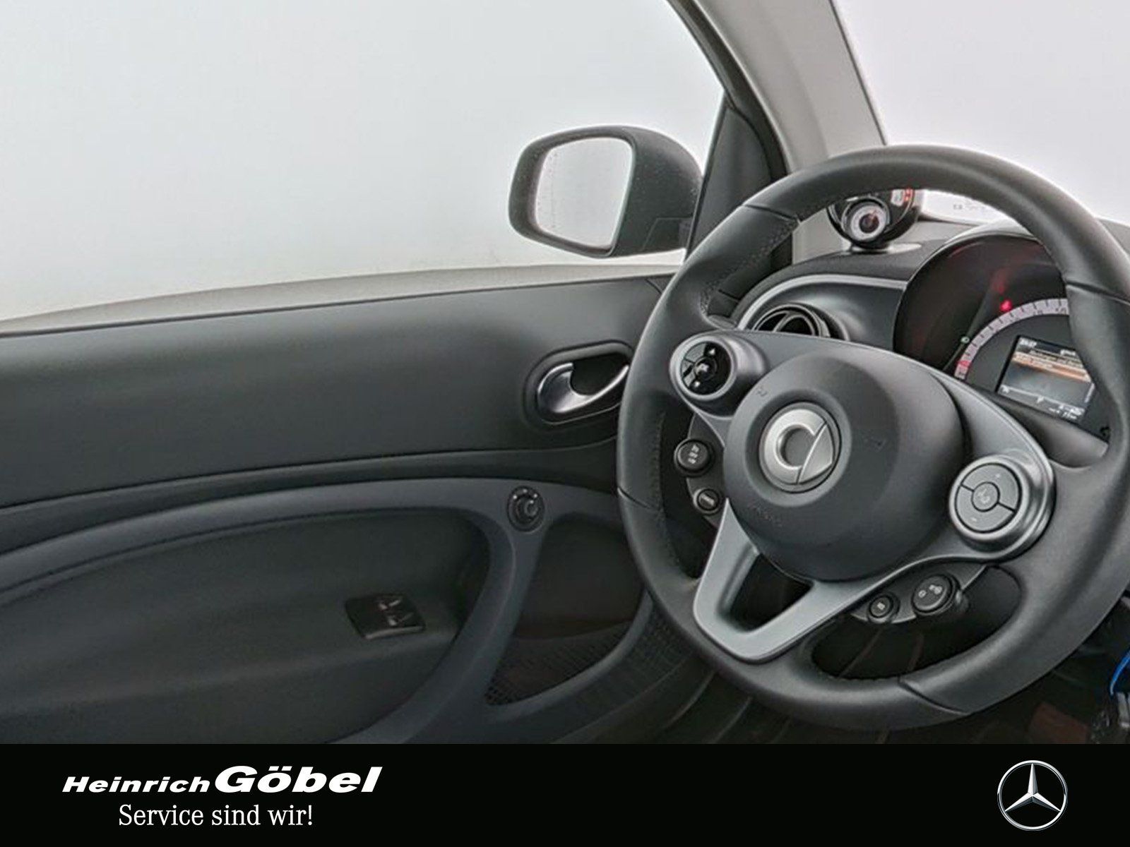 Fahrzeugabbildung Smart EQ passion 22KW+WINTER.P+ALLWETTER+LED+CARPLAY