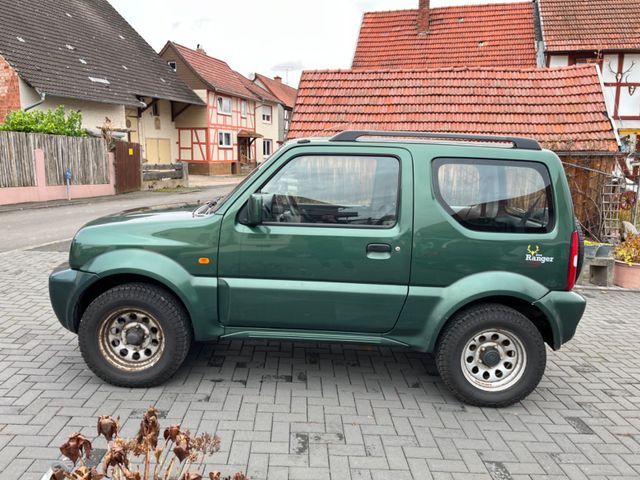 Suzuki Jimny Ranger * ALLRAD*REIFEN SEHRGUT*AHK*1.HAND*