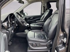 Fahrzeugabbildung Mercedes-Benz V 300d AVANTGARDE EDITION 4M lang AHK BURMESTER