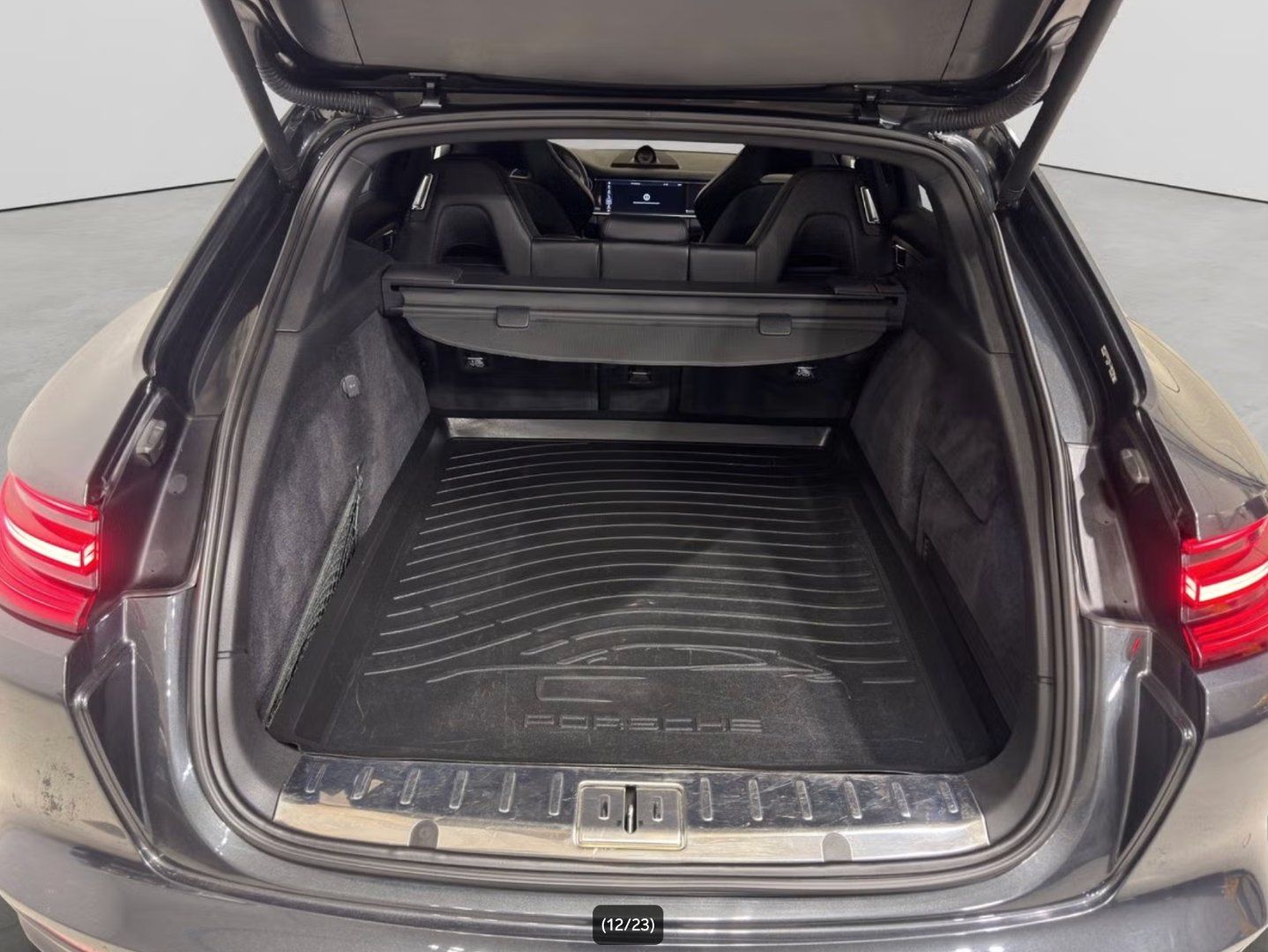 Porsche Panamera Sport Turismo 4 Edition 10 Jahre foto 12