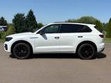 Volkswagen Touareg 4.0 TDI Last Edition AHK HUD PANO LED - Volkswagen Touareg: La