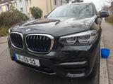 BMW X3 xDrive20i AT - Top Gepflegt  - BMW X3: At