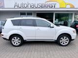 Mitsubishi Outlander Motion 2,0  2WD*Navi+Xenon+Teilleder* - Mitsubishi Outlander: Motion