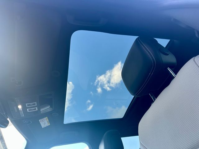 Land Rover Discovery 5 R-Dynamic SE D250 AWD — Bild 16