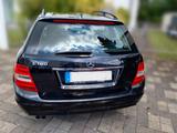 Mercedes-Benz C 180 T BlueEFFICIENCY - - Mercedes-Benz Kombi aus dem Jahr 2011