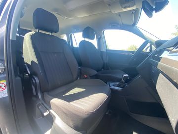 Volkswagen Tiguan Allspace - 11