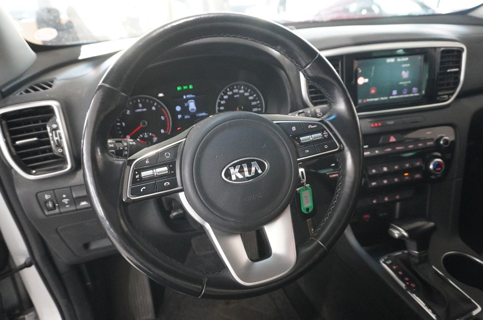 Fahrzeugabbildung Kia Sportage 1.6 CRDI 2WD DCT NAVI/LED/KAMERA/SH/AHK