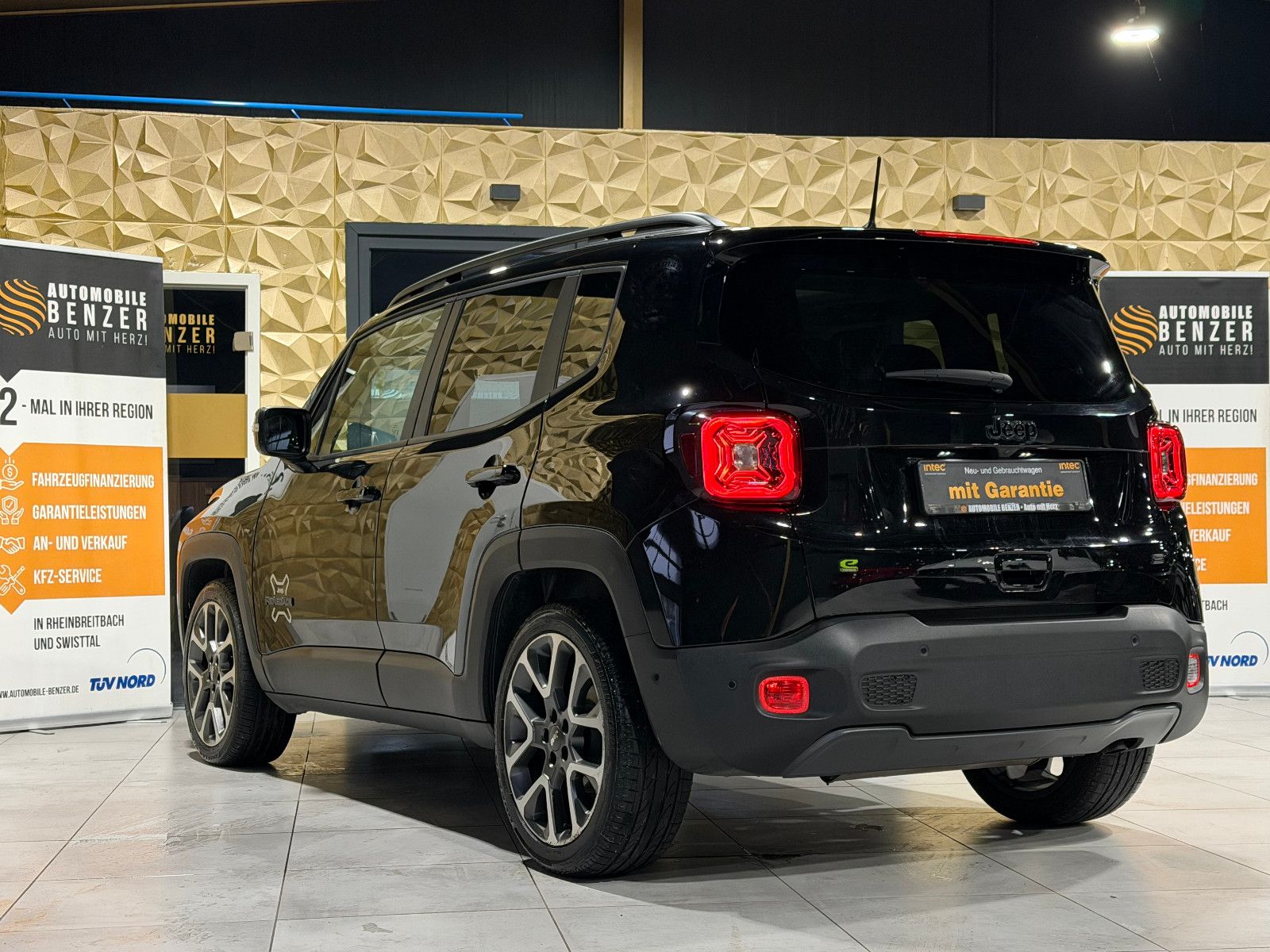 Fahrzeugabbildung Jeep Renegade Longitude Mild-Hybrid FWD/PANO/NAVI/KAM