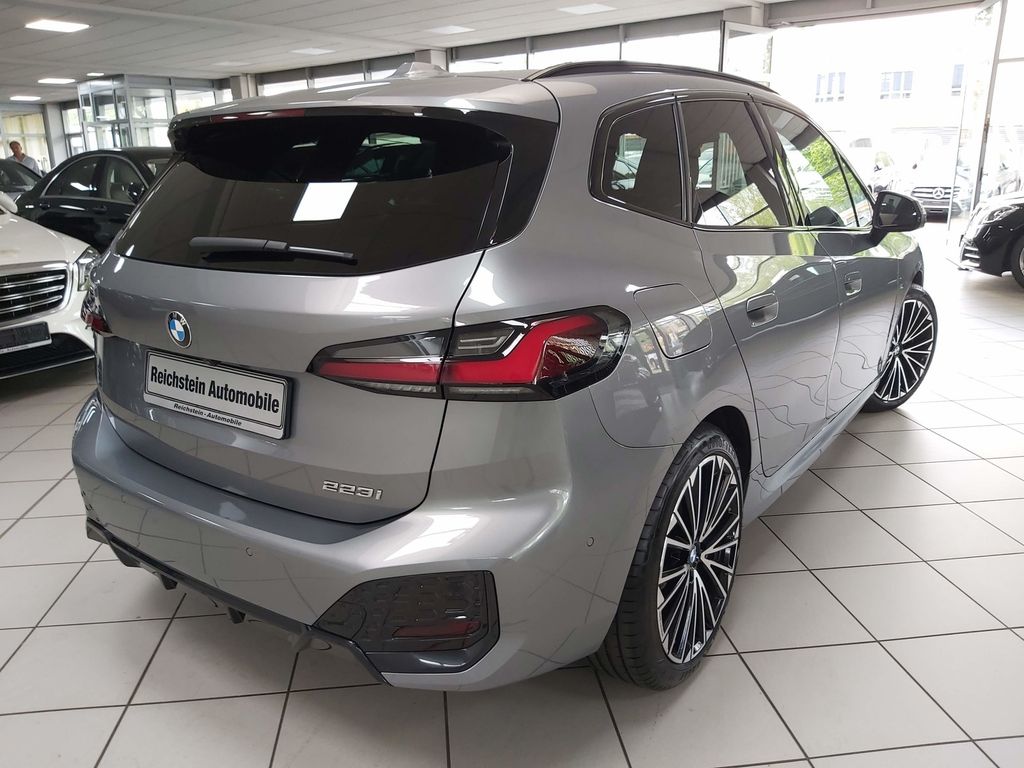 BMW 223 Active Tourer M Sport PANO AHK NETTO 23.400