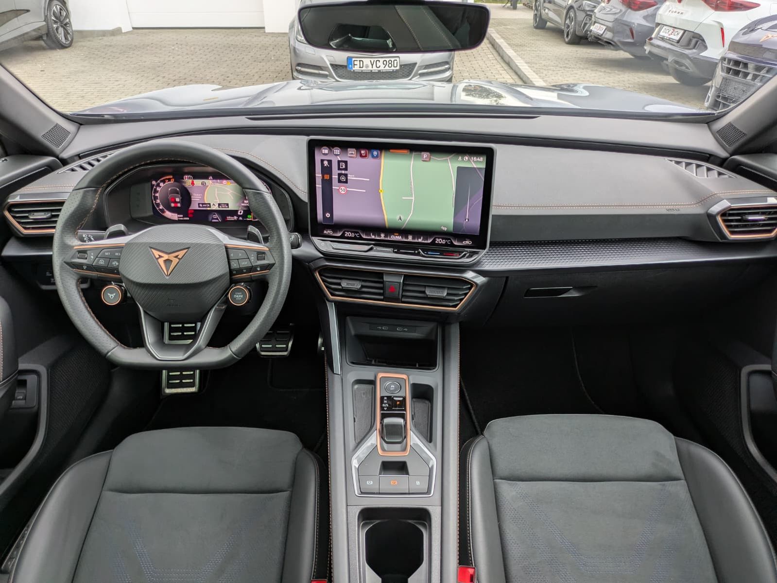 Fahrzeugabbildung CUPRA Formentor 1.5 eTSI PANO*MATRIX*SENNH.*DINAM*360°