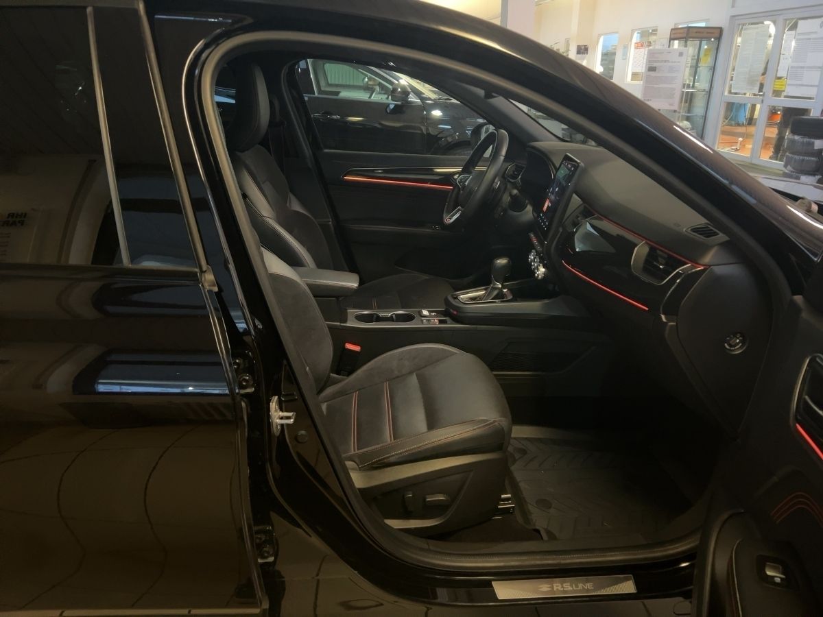 Fahrzeugabbildung Renault Arkana R.S. LINE TCe 160 EDC ACC Kamera