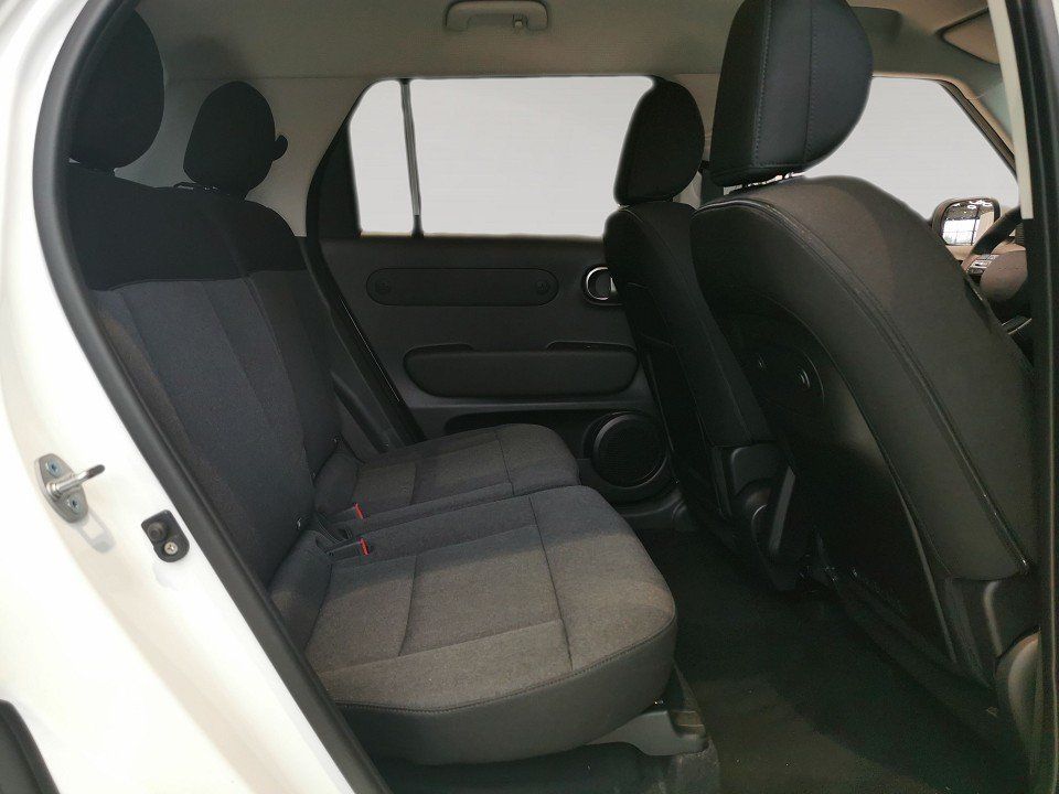 Fahrzeugabbildung Hyundai INSTER 42kWh TREND Effizienz Design