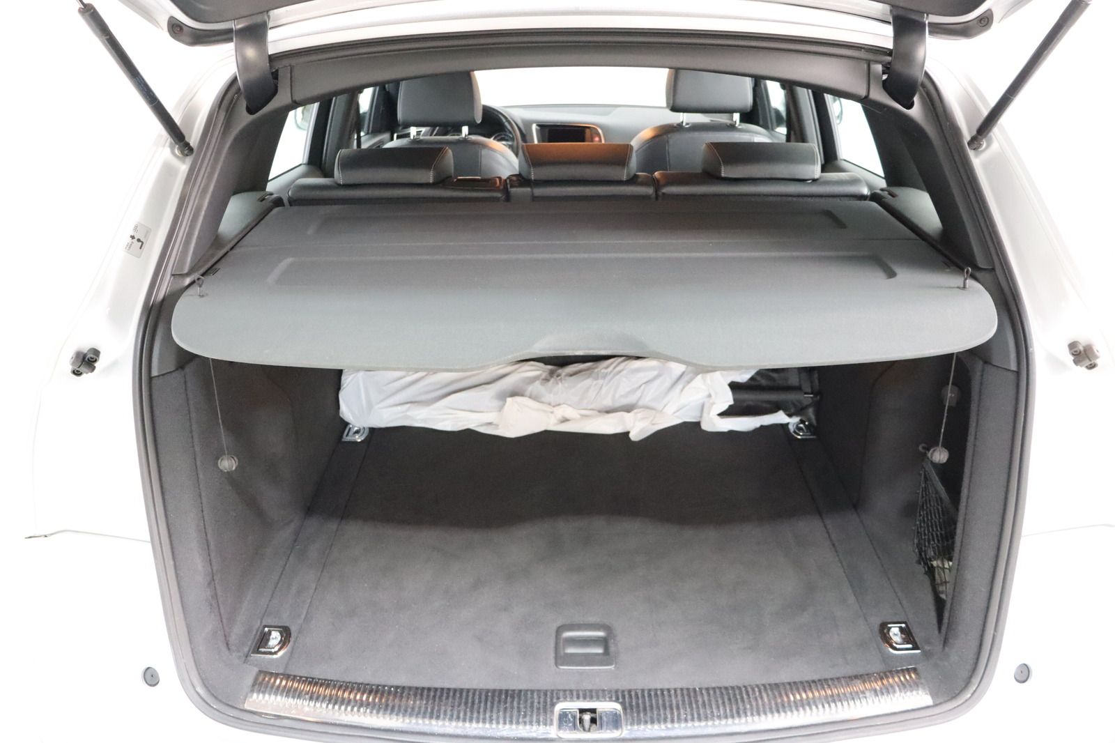 Fahrzeugabbildung Audi Q5 3.0 TDI quattro S- line * Bi- Xe