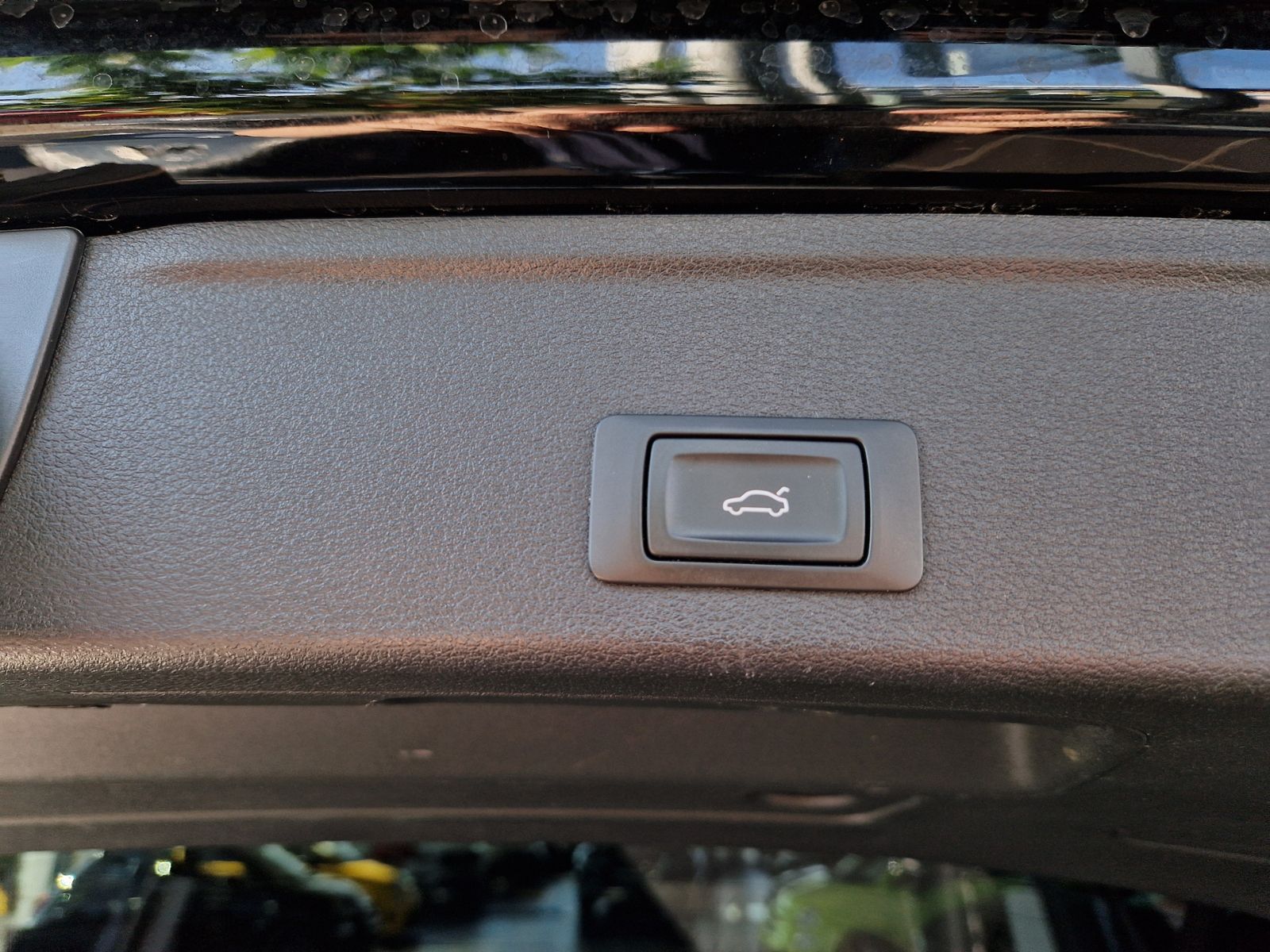 Fahrzeugabbildung Audi A4 Avant sport KLIMA XENON NAVI ALU