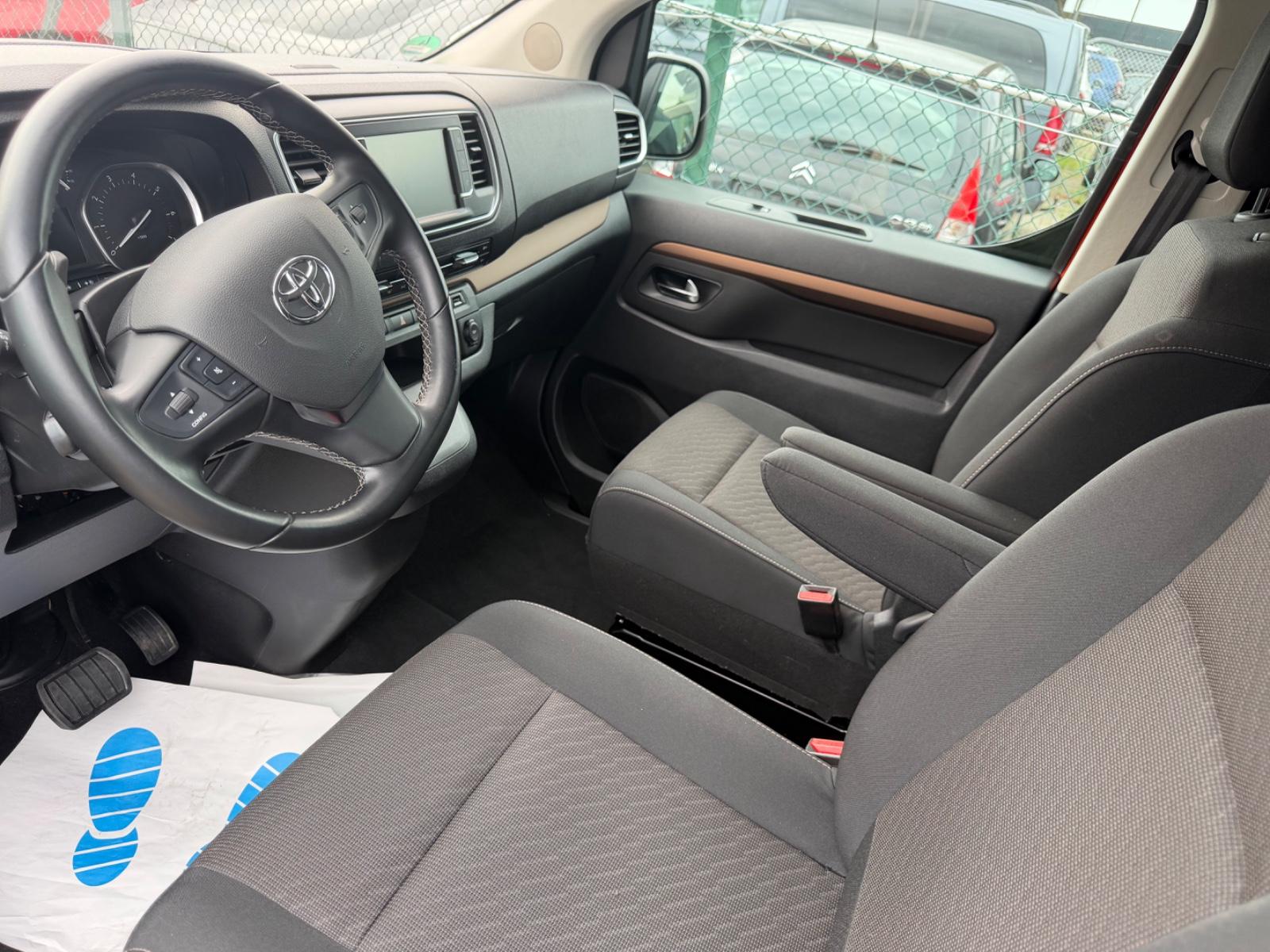 Toyota Proace Verso L2 Team Deutschland*8 Sitze*LANG