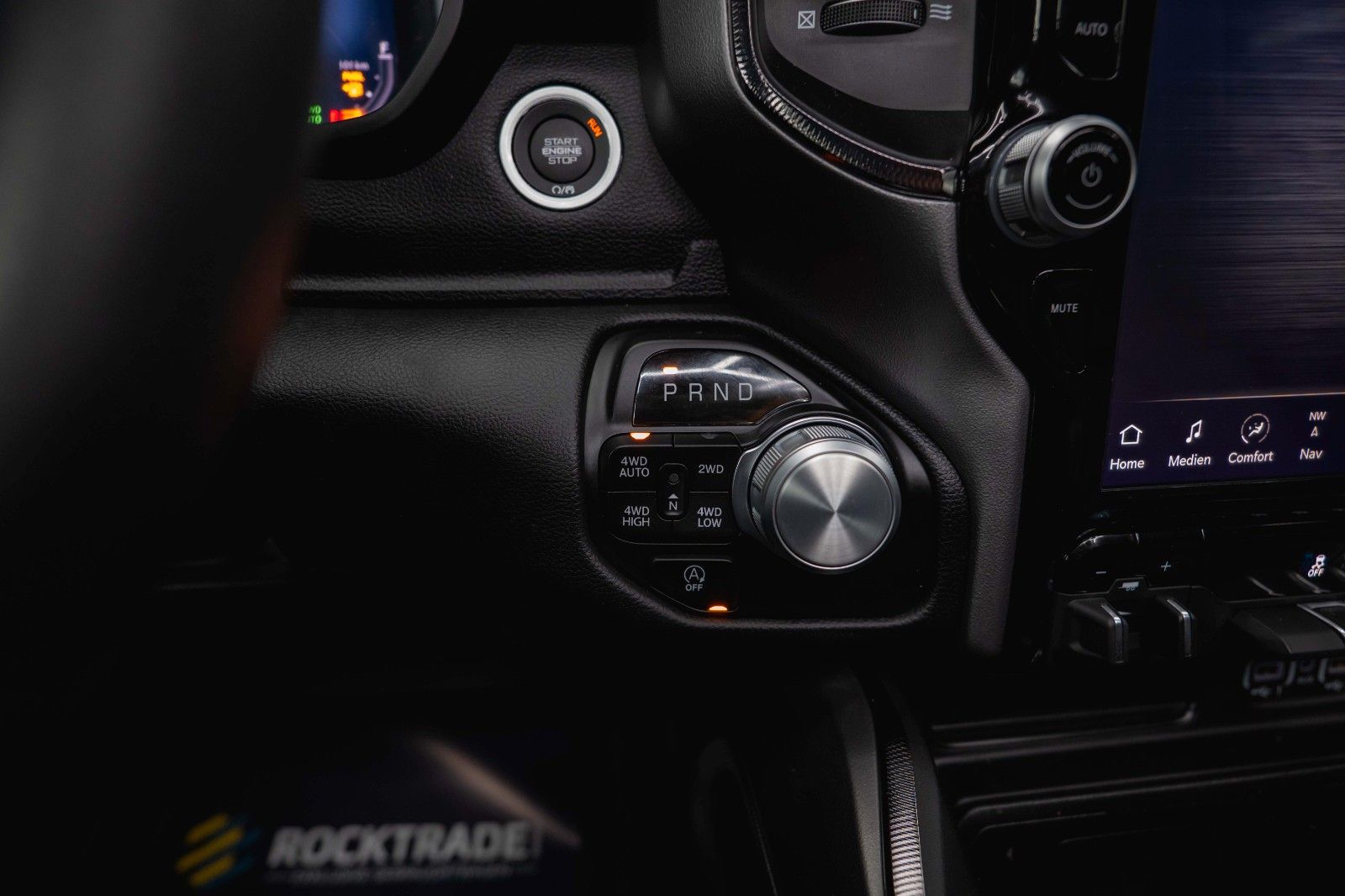 Fahrzeugabbildung Dodge RAM 5.7 V8 HEMI 4x4 Sport Night *Pano*22 Zoll*