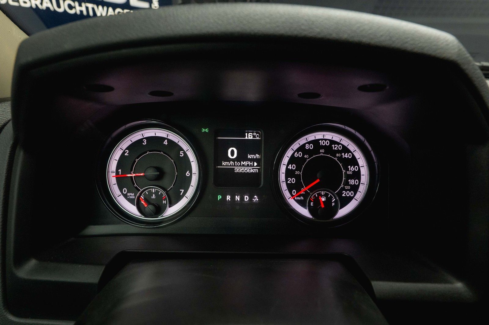 Fahrzeugabbildung Dodge RAM 5.7 V8 HEMI 4x4 OFFROAD Night-Paket *LED*AHK