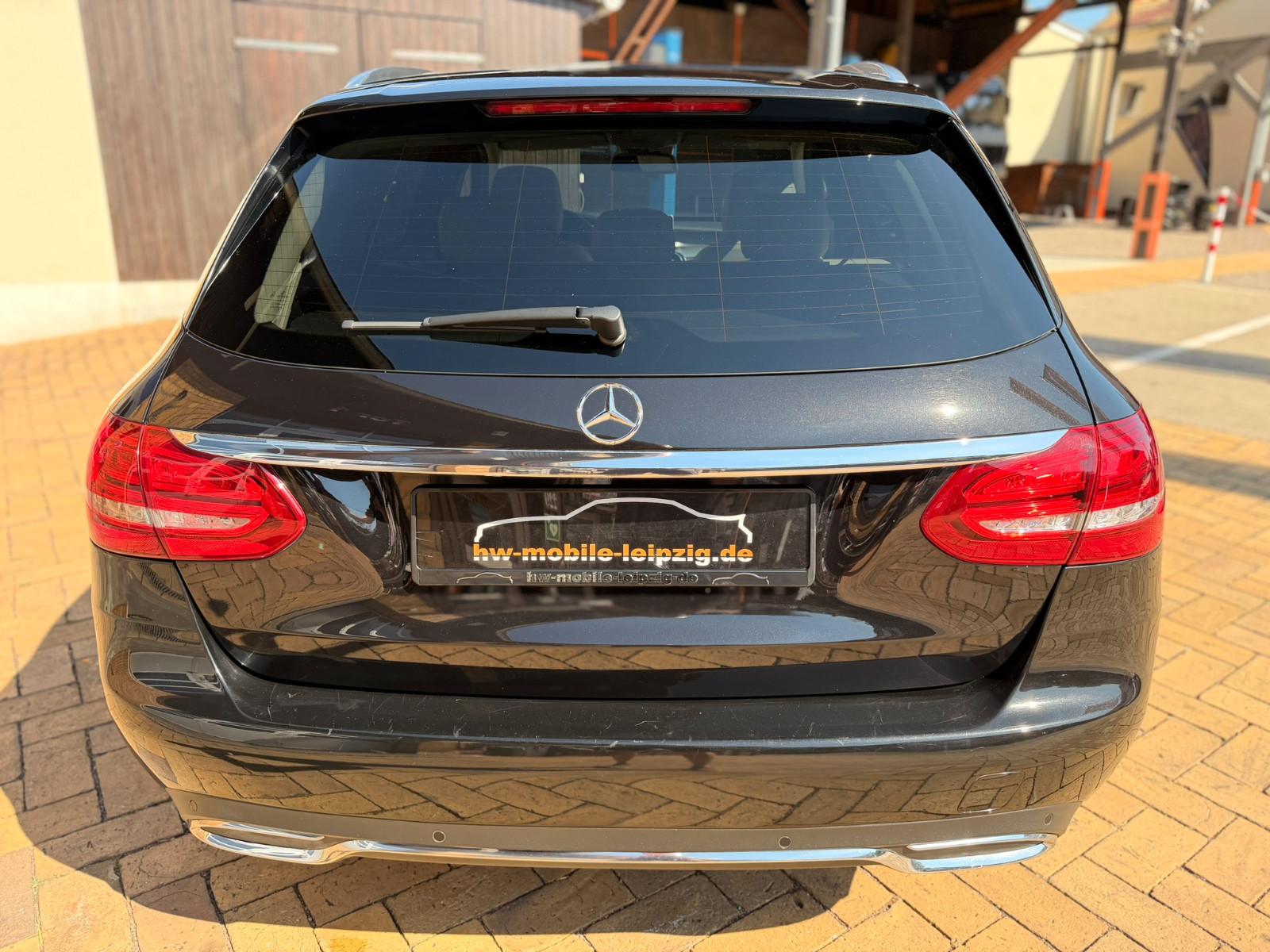 Mercedes-Benz C 180 T CGI Exclusive SHZ PDC Teilleder WR LED
