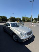 Mercedes-Benz E 220 CDI AVANTGARDE Avantgarde - Mercedes-Benz E 220 aus 2005
