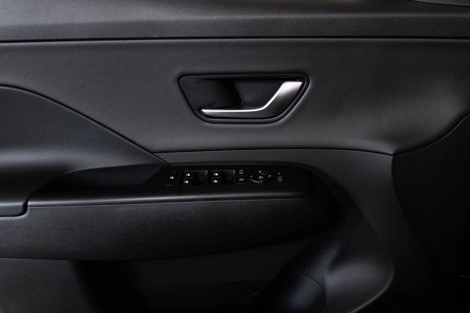 Fahrzeugabbildung Hyundai KONA Elektro TREND el. Heck