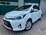 Toyota Yaris Hybrid Life AUTOMATIK/1.HAND/RCAM/LED/NAVI - Toyota Yaris: Automat