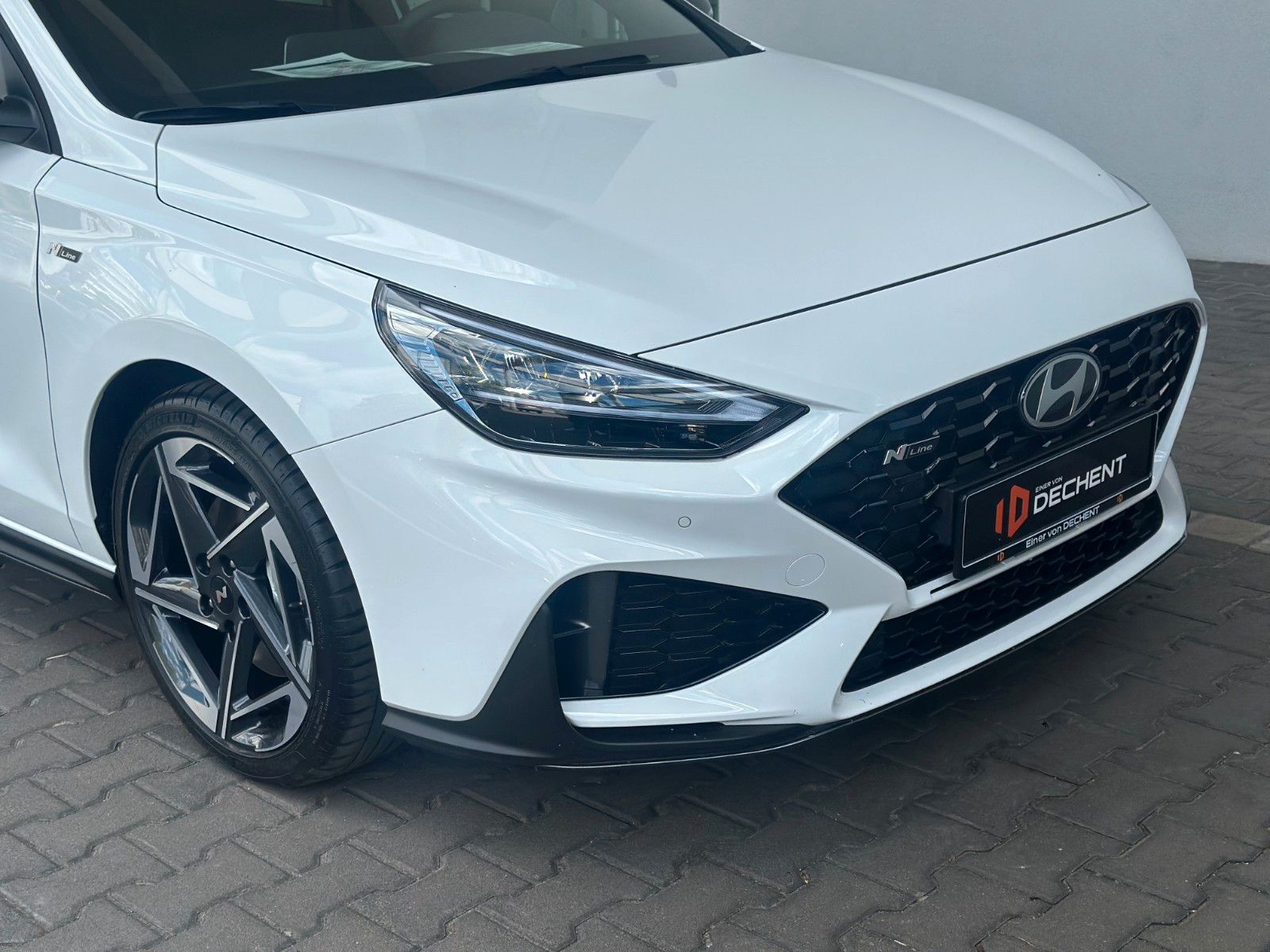 Fahrzeugabbildung Hyundai i30 N-Line MY25 Navi/SHZ/Sitzpaket!
