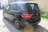 Volkswagen Touran 2.0 Active 7 Sitzer AHK Navi Pro - mit Diesel-Antrieb: Schwarz, Start/Stopp-Automatik