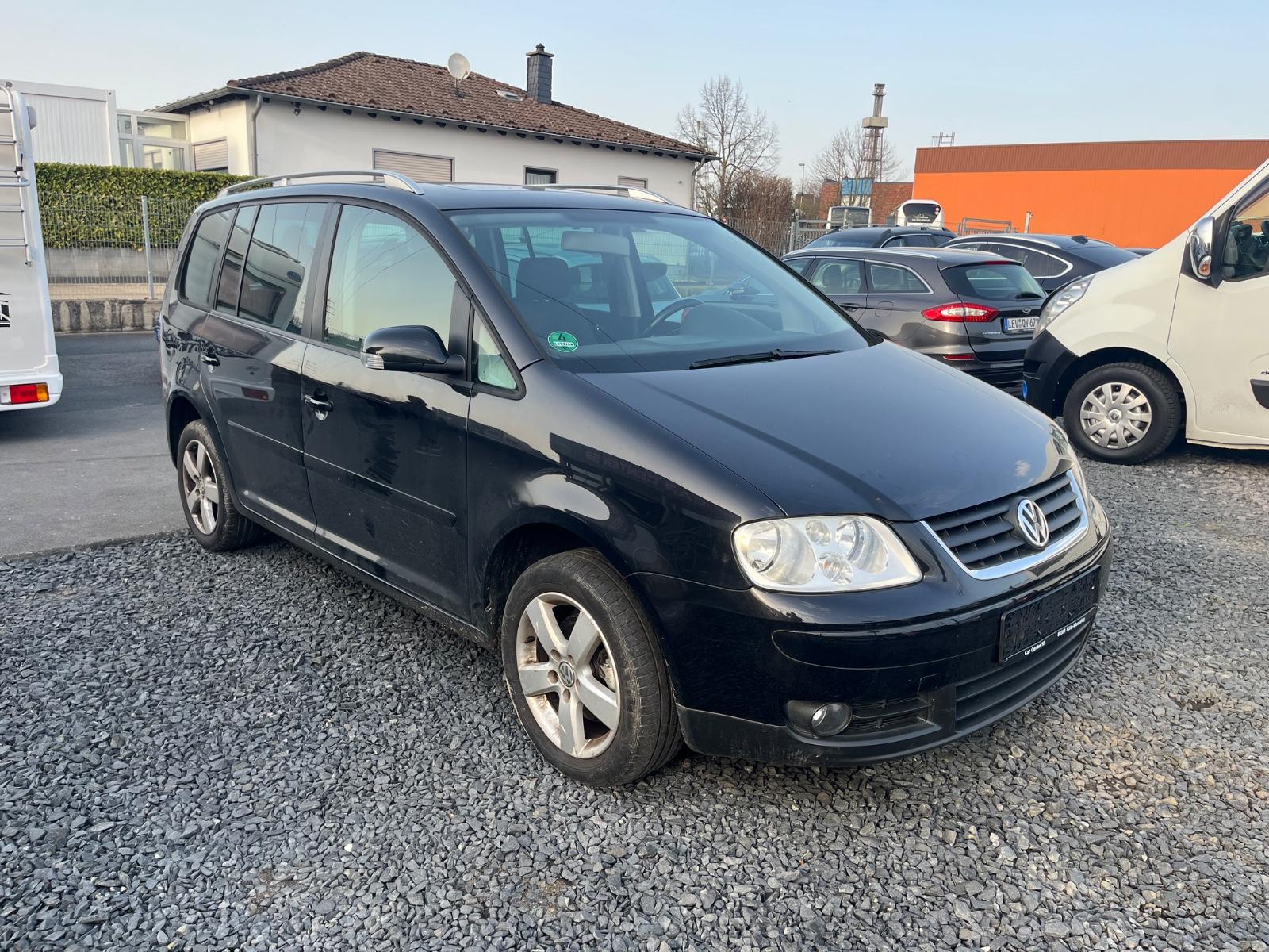 Volkswagen Touran Highline DSG/Klima/Cruise/Pdc/Ahk/Alu/Tüv
