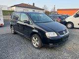 Volkswagen Touran Highline DSG/Klima/Cruise/Pdc/Ahk/Alu/Tüv - Volkswagen Touran aus 2005: Highline