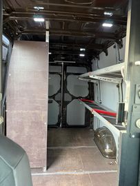 Volkswagen Crafter - 12