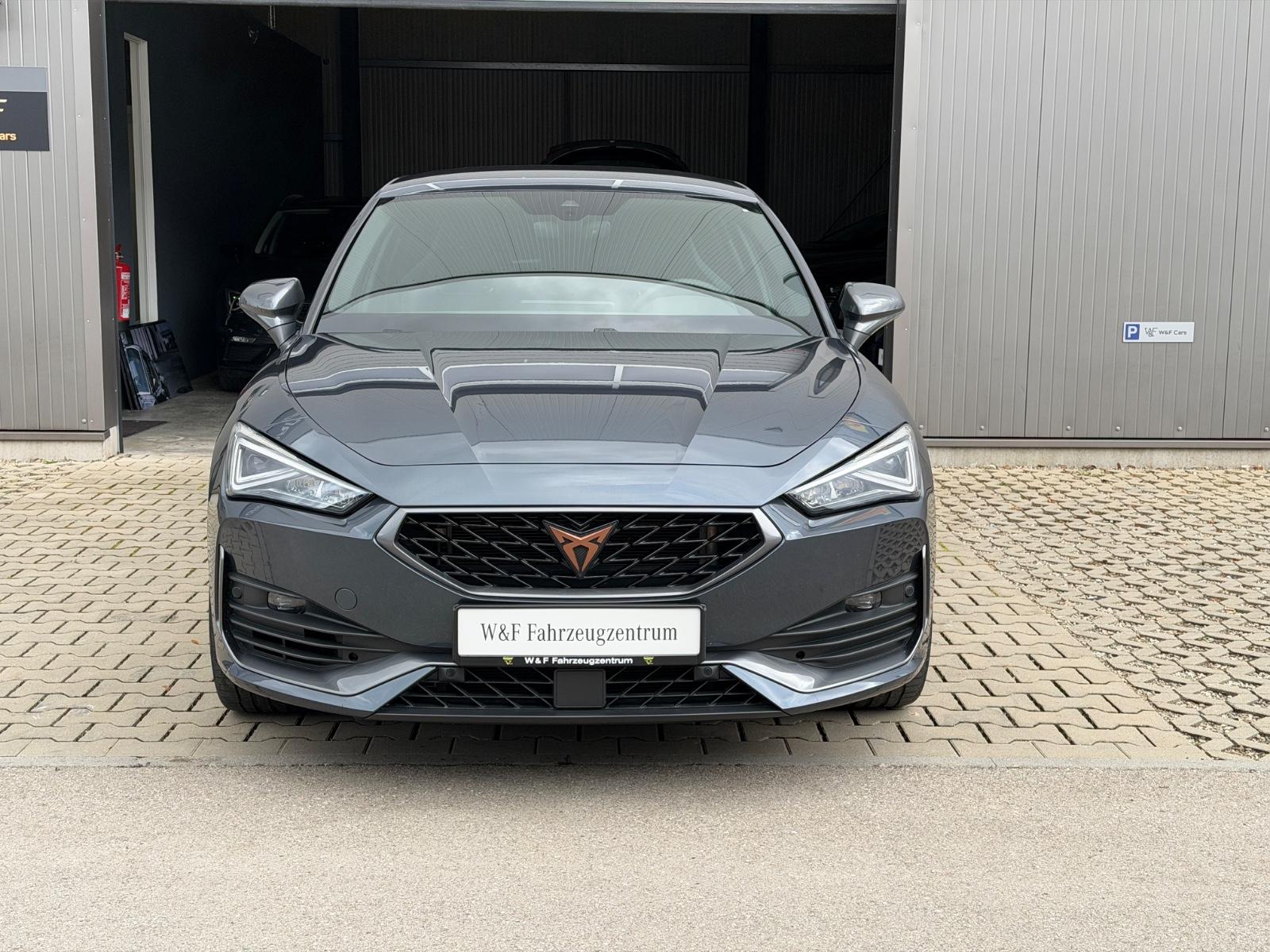 Cupra Leon VZ|BEATS|DCC|LED|