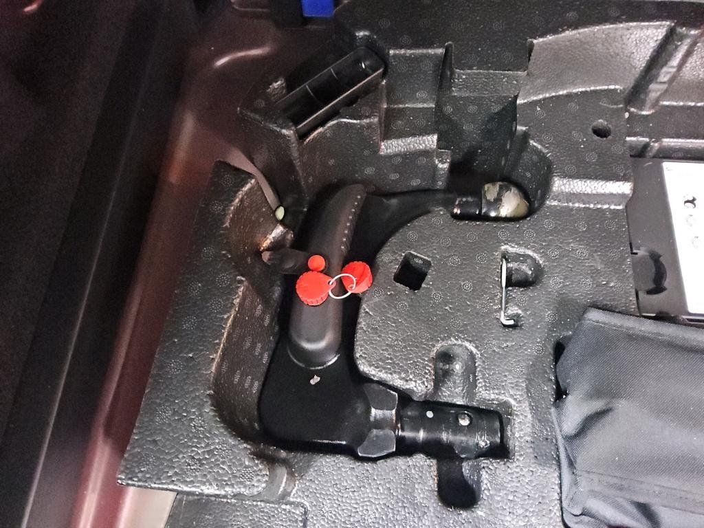Fahrzeugabbildung Volkswagen T-Roc Cabrio R-Line*AHK*Cam*Navi*LED*Sitzhzg*ACC