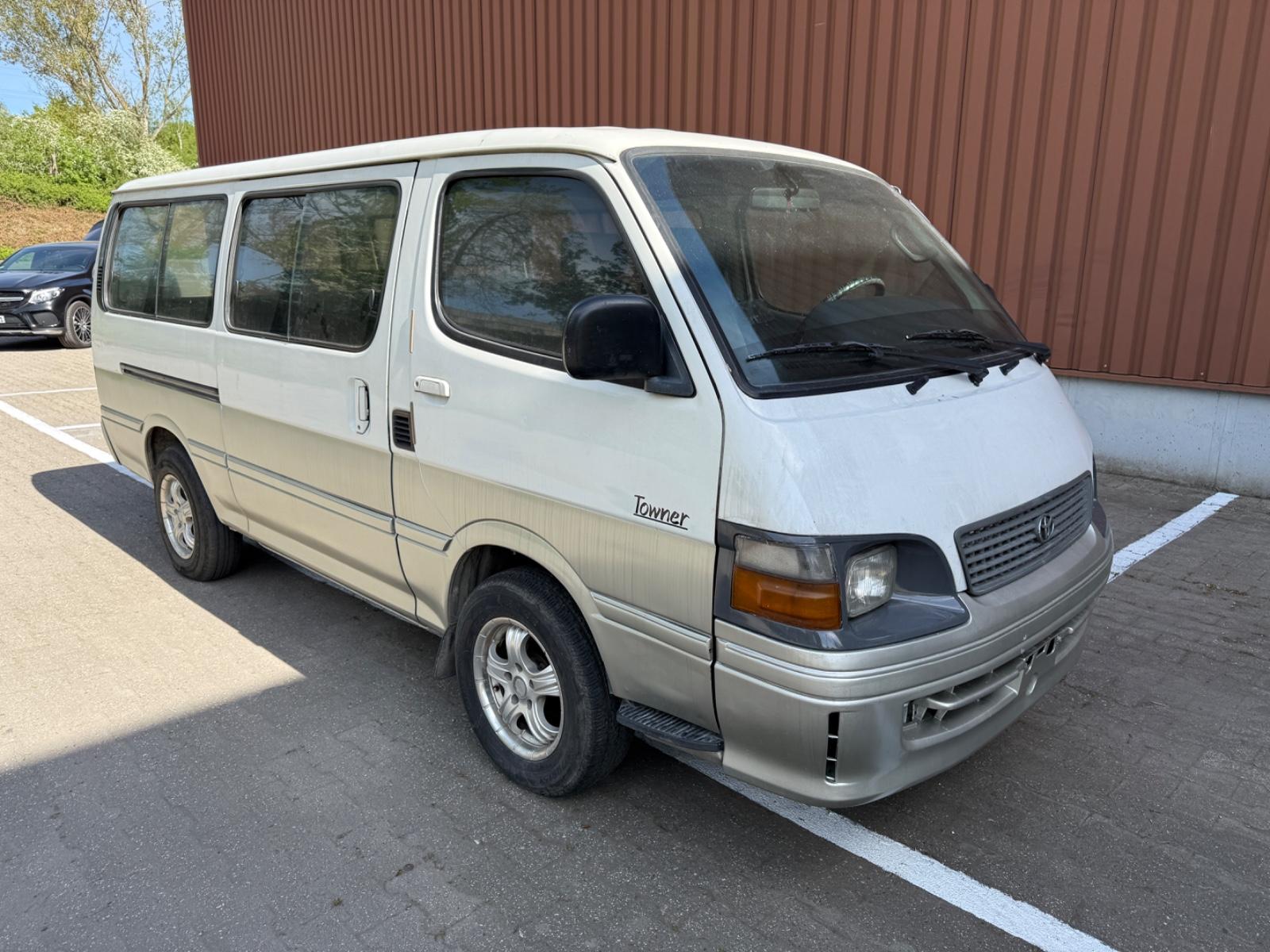 Toyota Hiace 2.8D Klima 3L