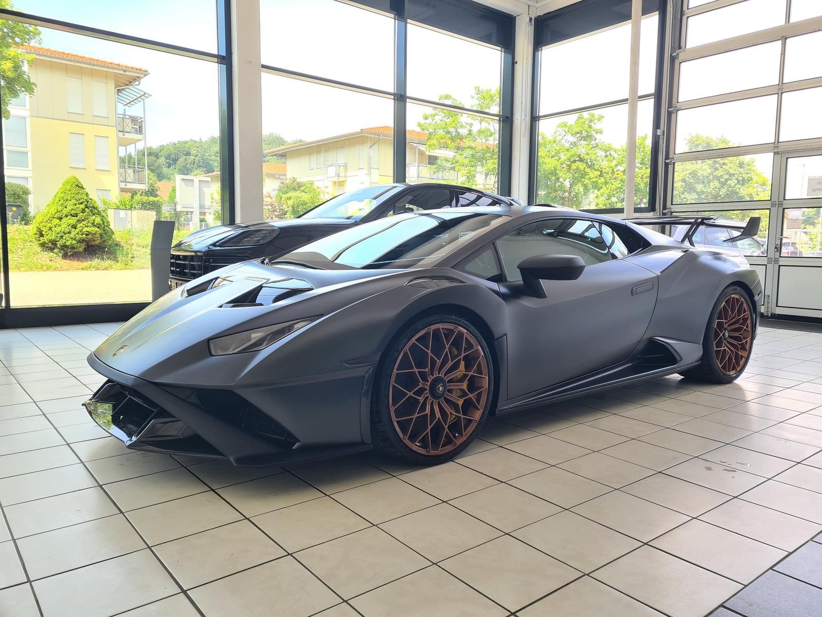 Lamborghini Huracan STO Lift-system DAB RearView Carbon foto 2