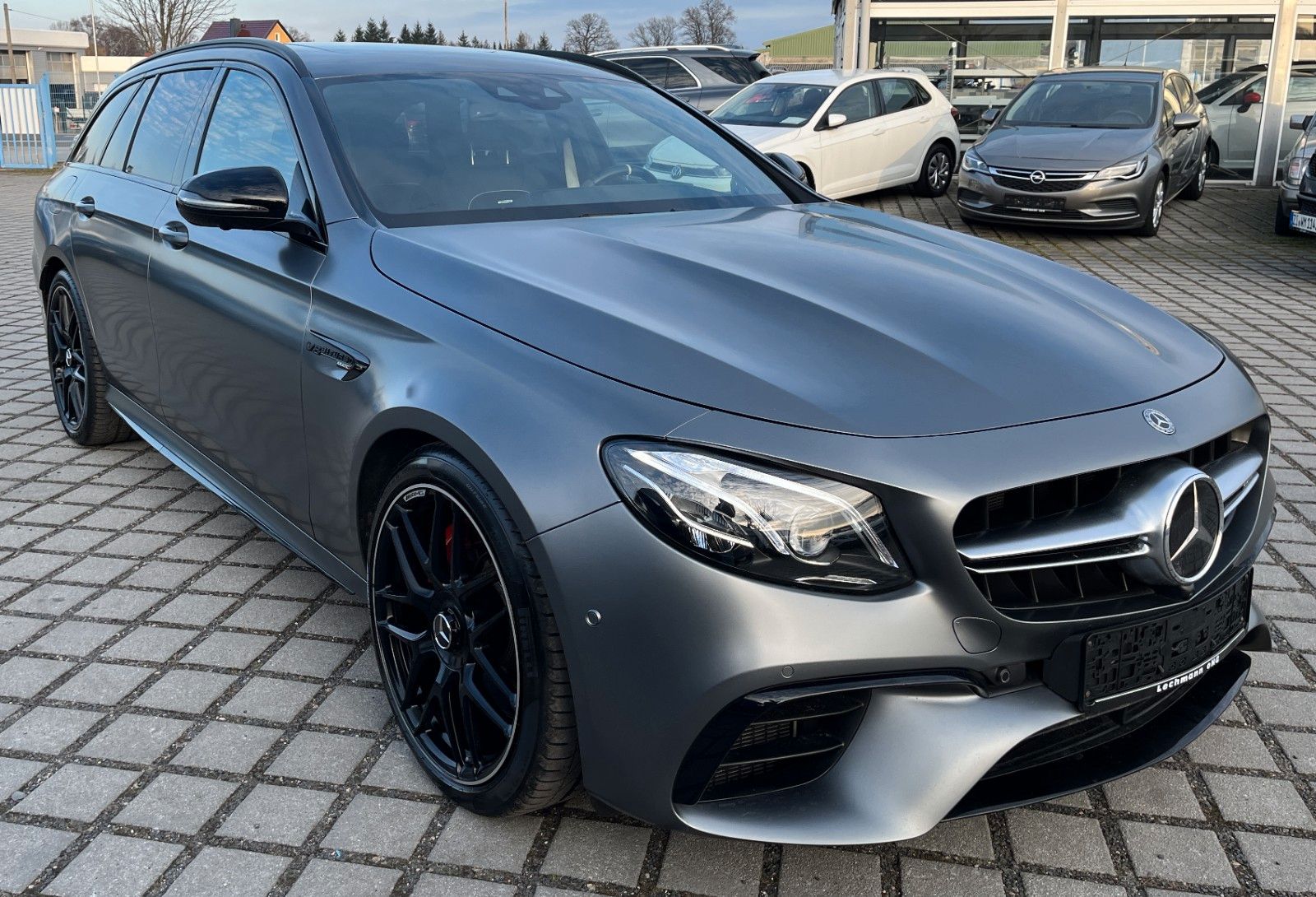 MERCEDES-BENZ E 63 S T AMG 4M HuD|Distr.|Burmester|360°|MultiL