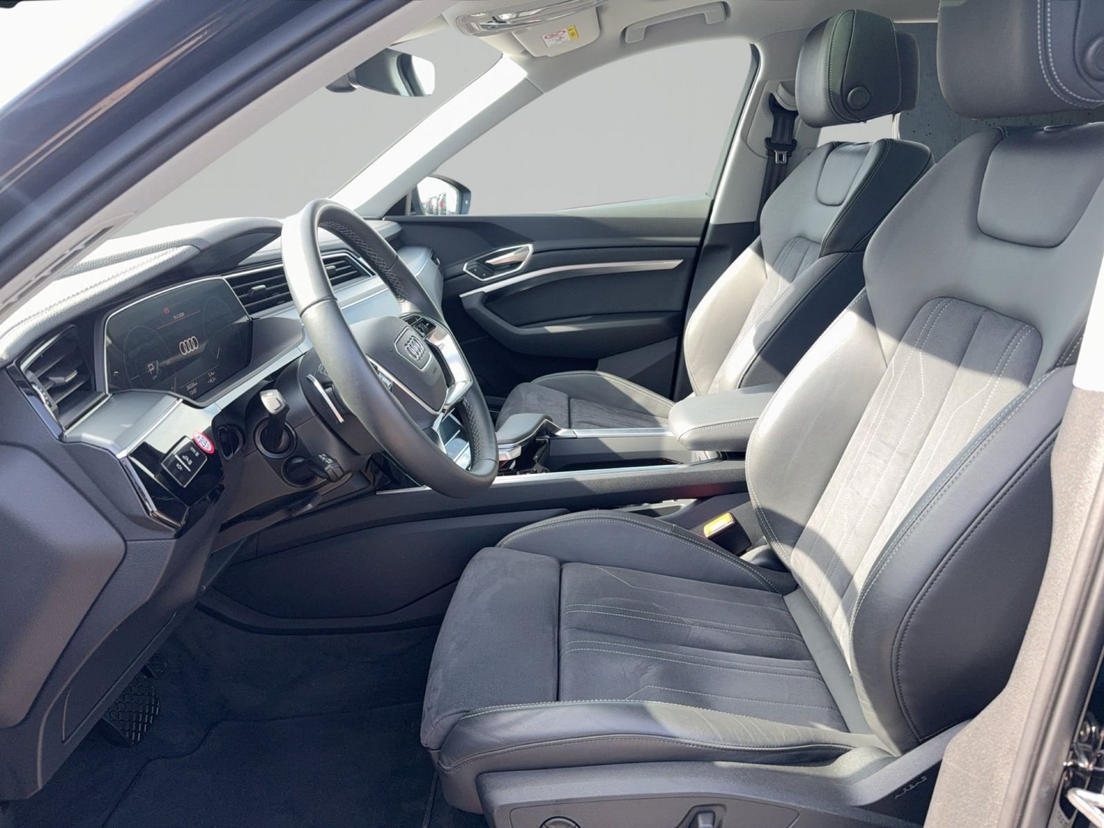 Audi Q8 e-tron - Bild 10