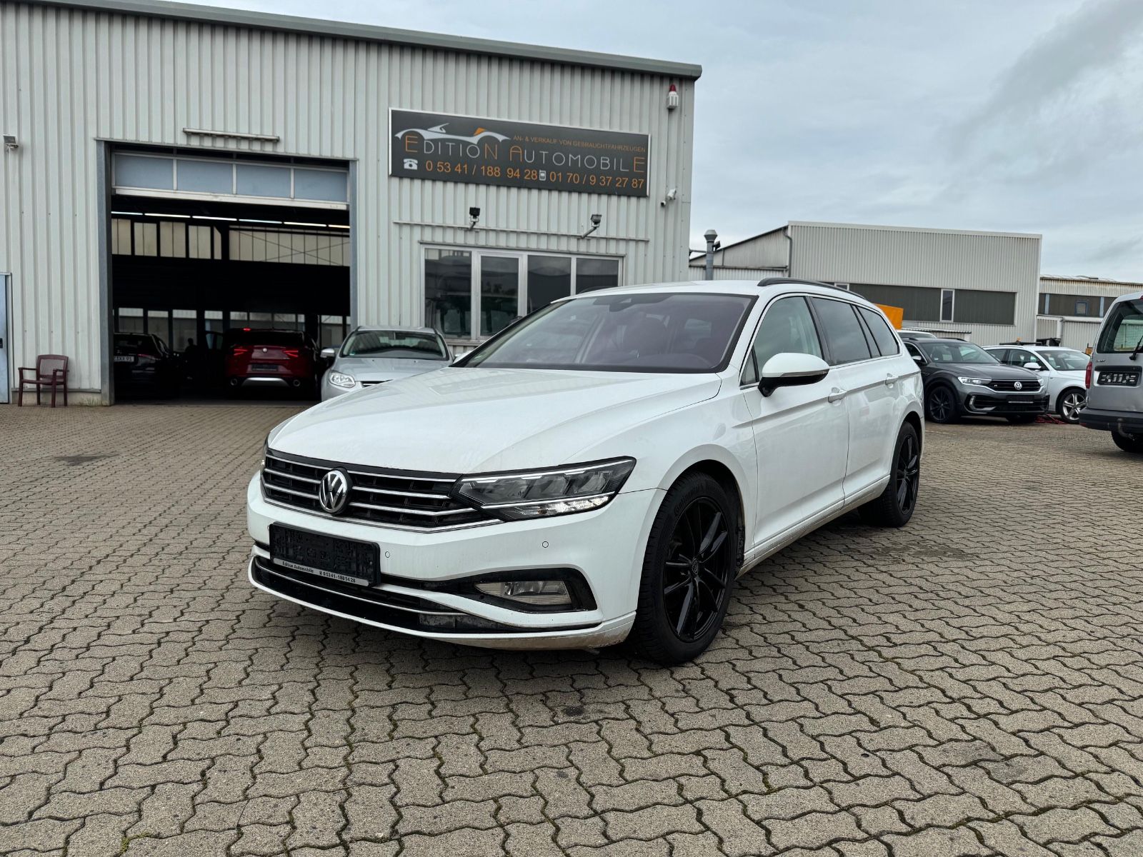 VW Passat Variant Business